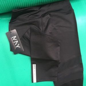 Marc Jacobs New York NWT workout capris sz xs